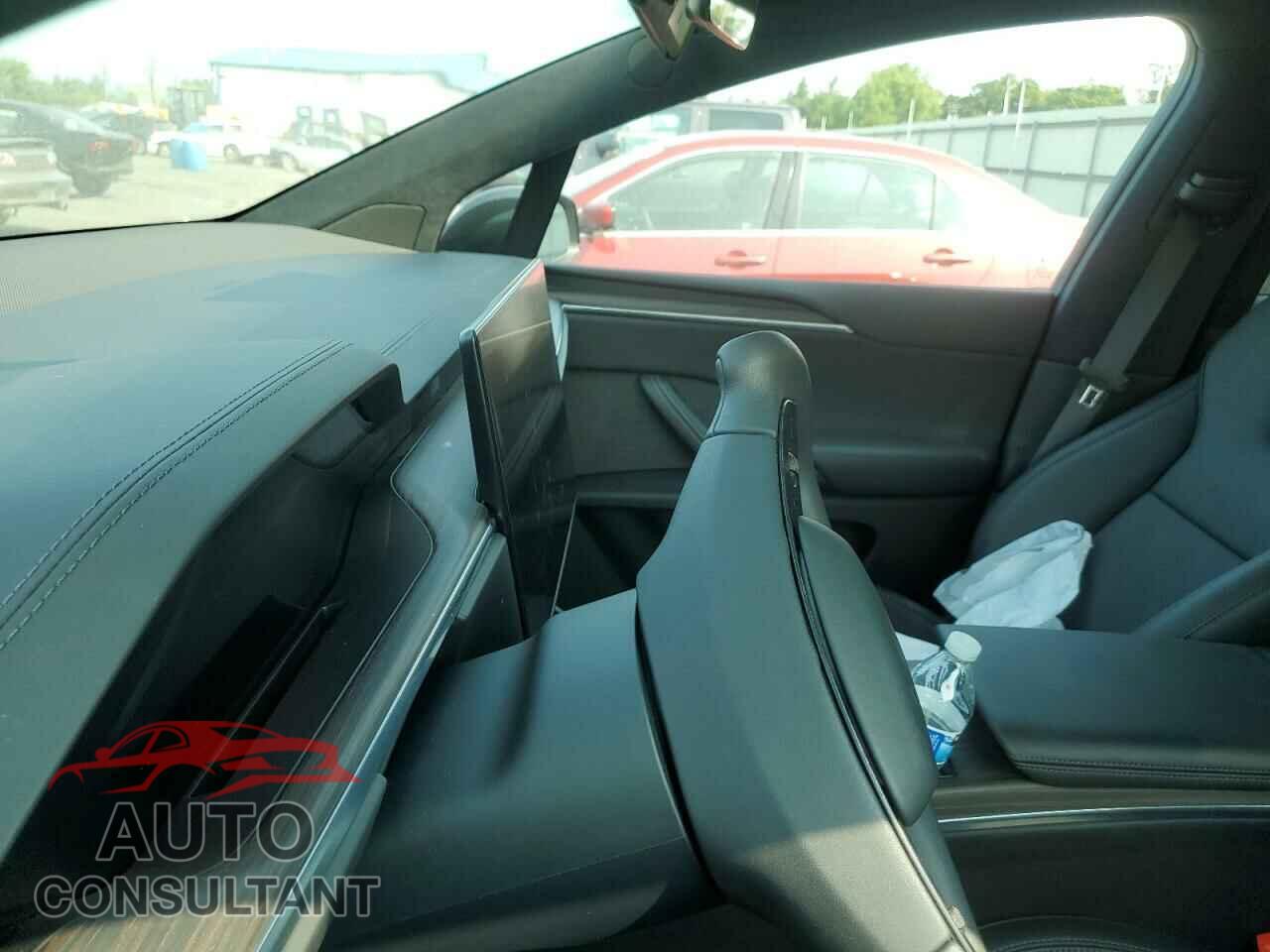 TESLA MODEL X 2023 - 7SAXCAE59PF429684