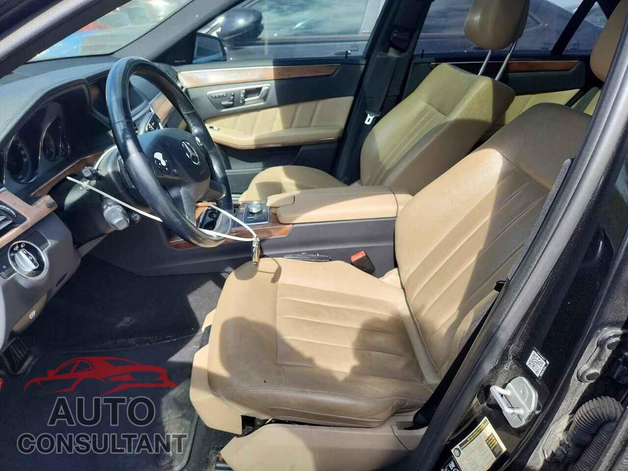 MERCEDES-BENZ E-CLASS 2012 - WDDHF9BB9CA560480