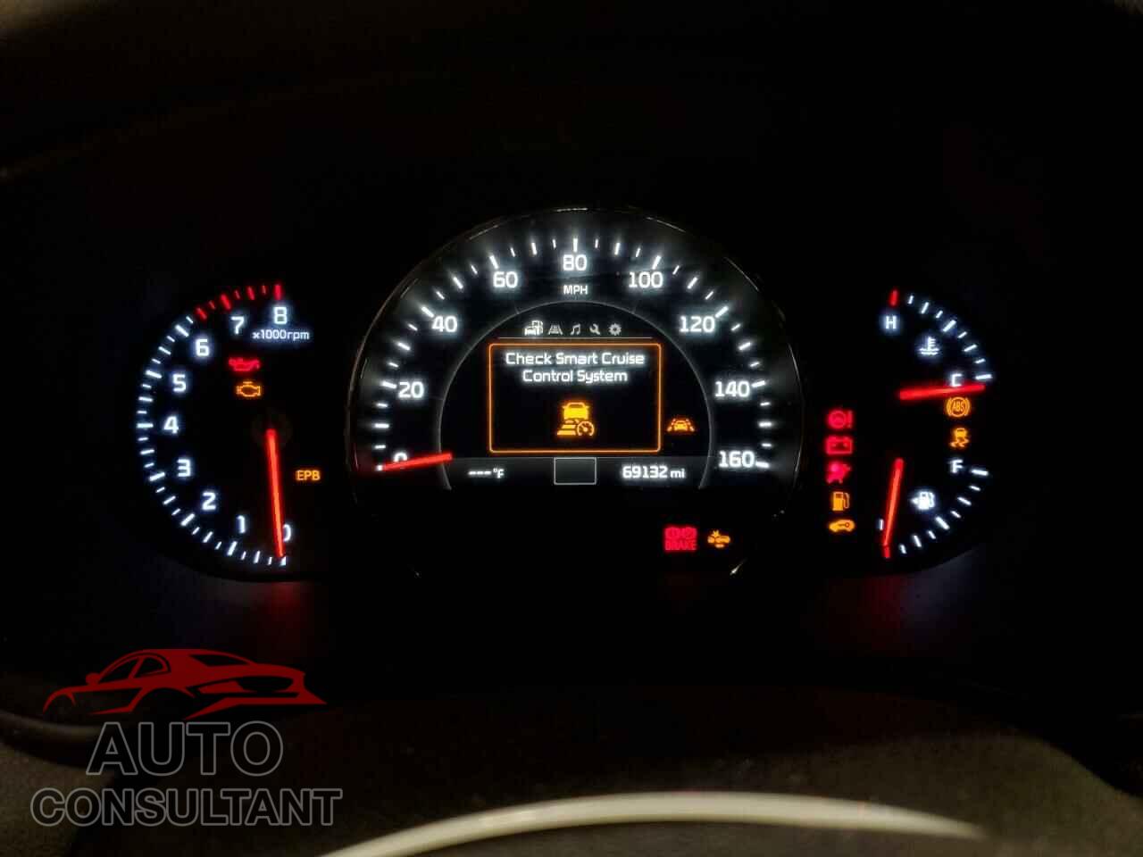 KIA SORENTO 2018 - 5XYPHDA59JG419839
