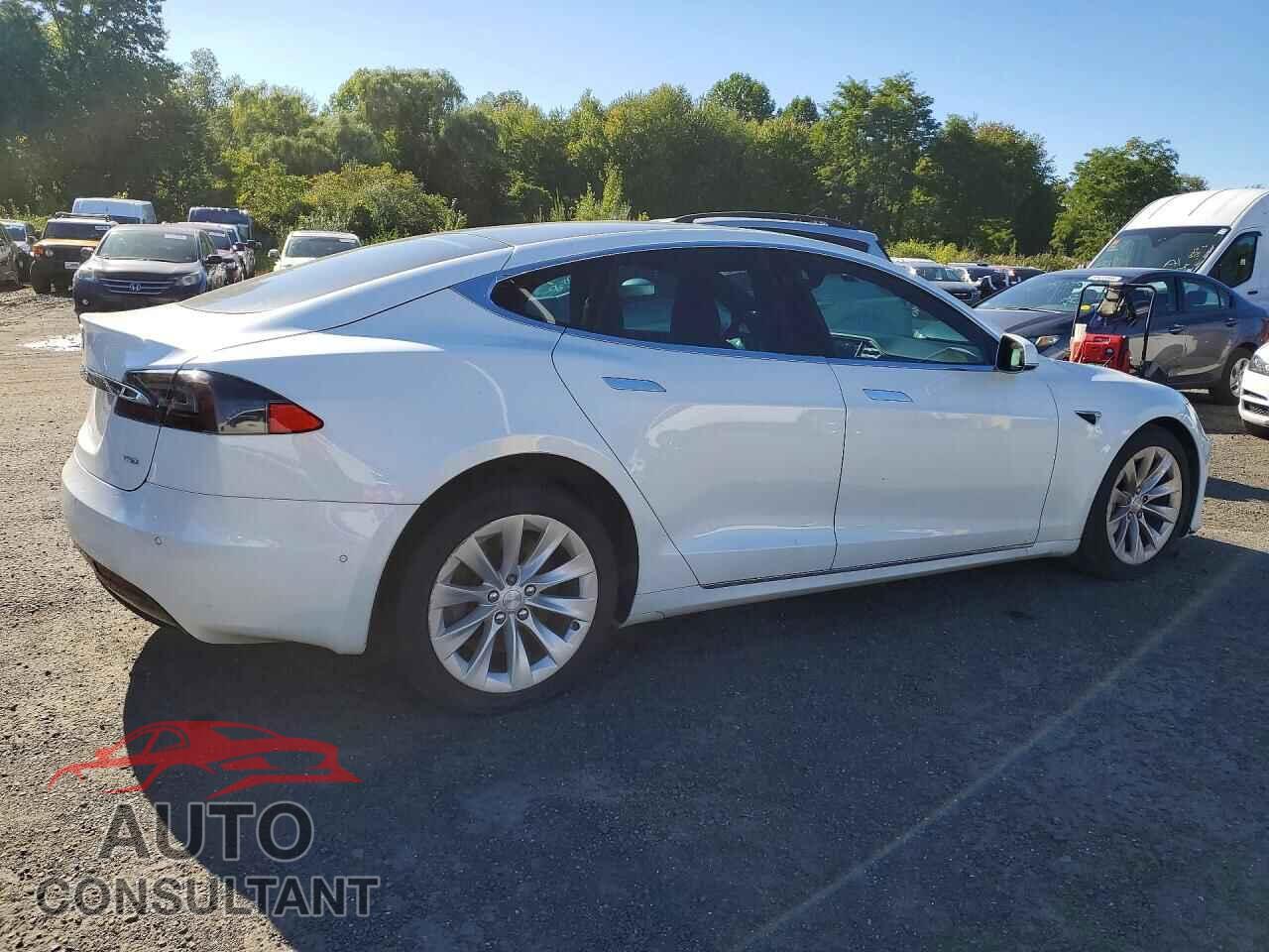 TESLA MODEL S 2017 - 5YJSA1E23HF209512