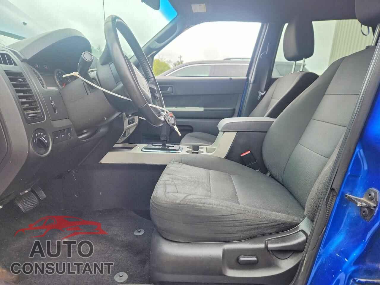 FORD ESCAPE 2011 - 1FMCU0D72BKA07026