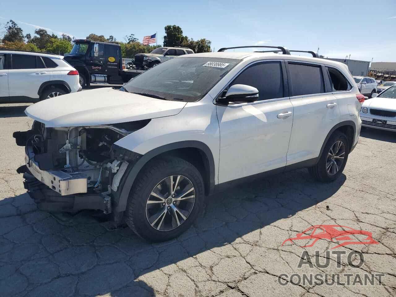 TOYOTA HIGHLANDER 2019 - 5TDZZRFH9KS328337