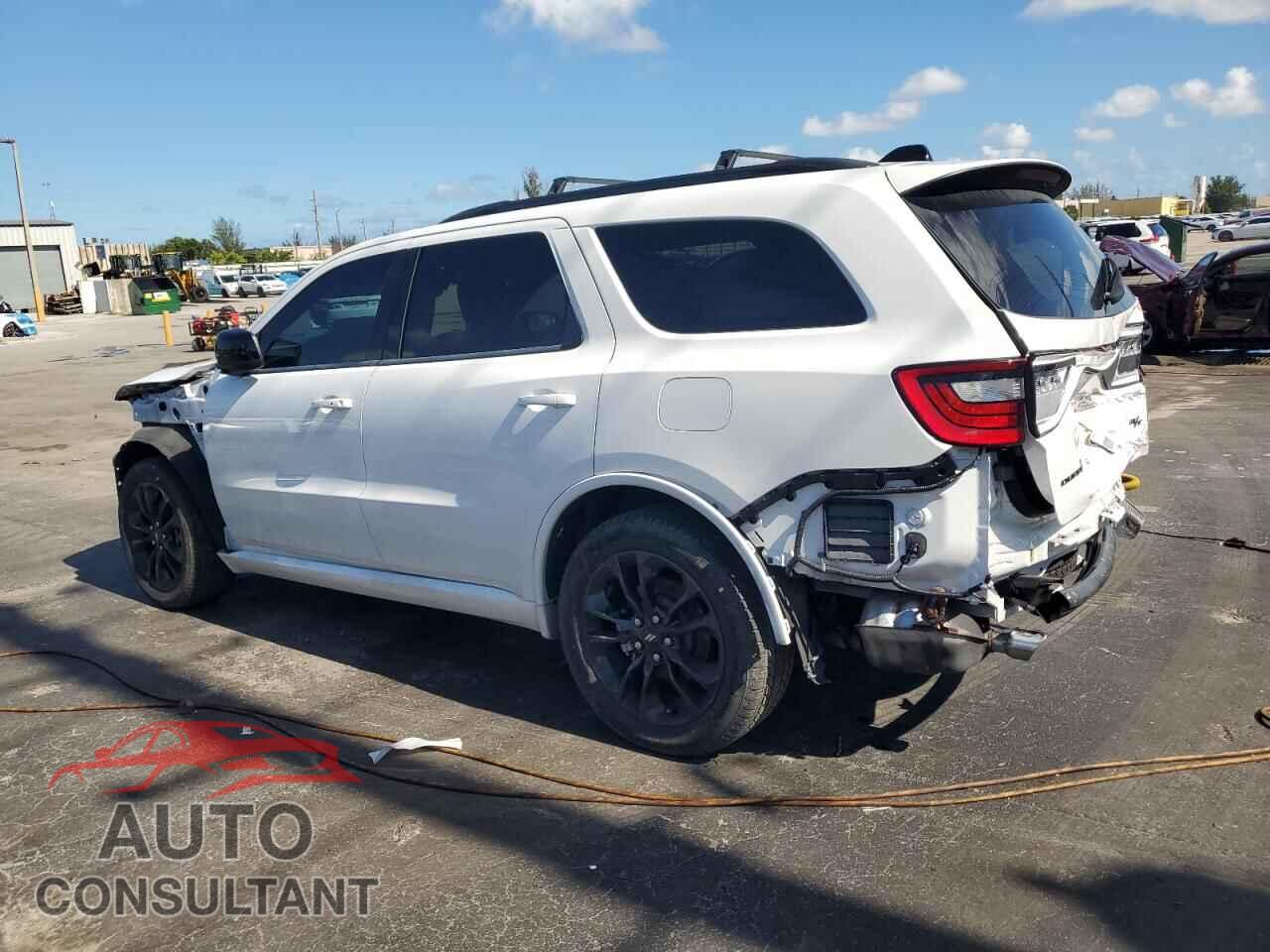 DODGE DURANGO 2023 - 1C4SDHCT8PC682104