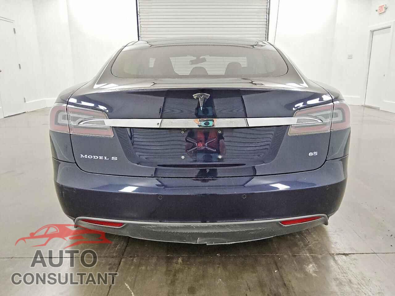 TESLA MODEL S 2014 - 5YJSA1H17EFP39559