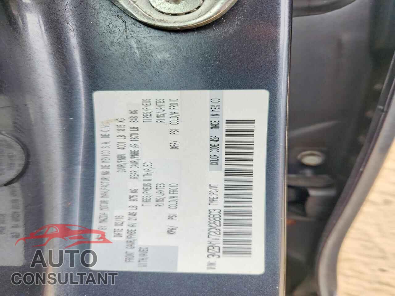 MAZDA 3 2016 - 3MZBM1V72GM288603