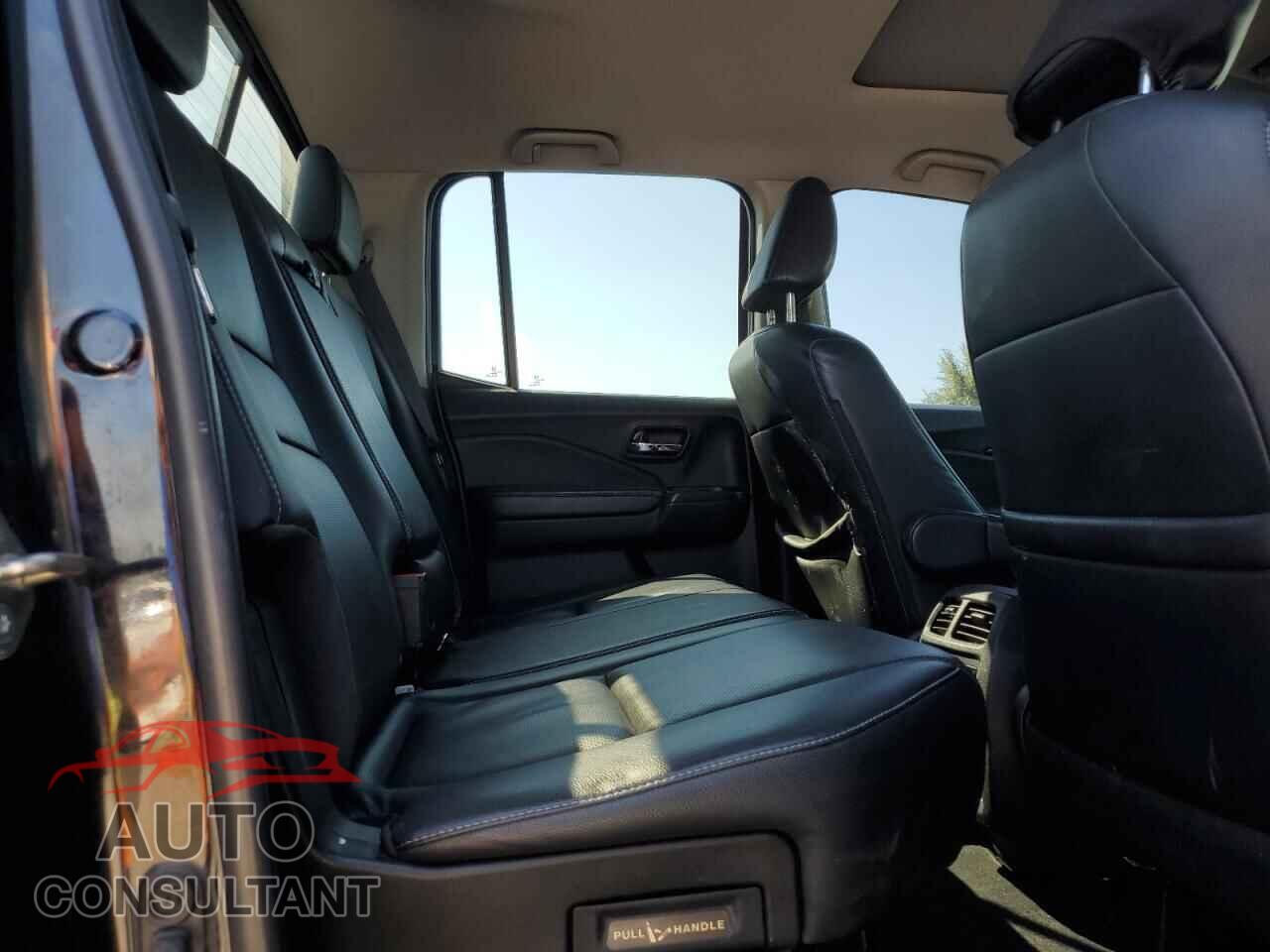 HONDA RIDGELINE 2017 - 5FPYK3F75HB501327