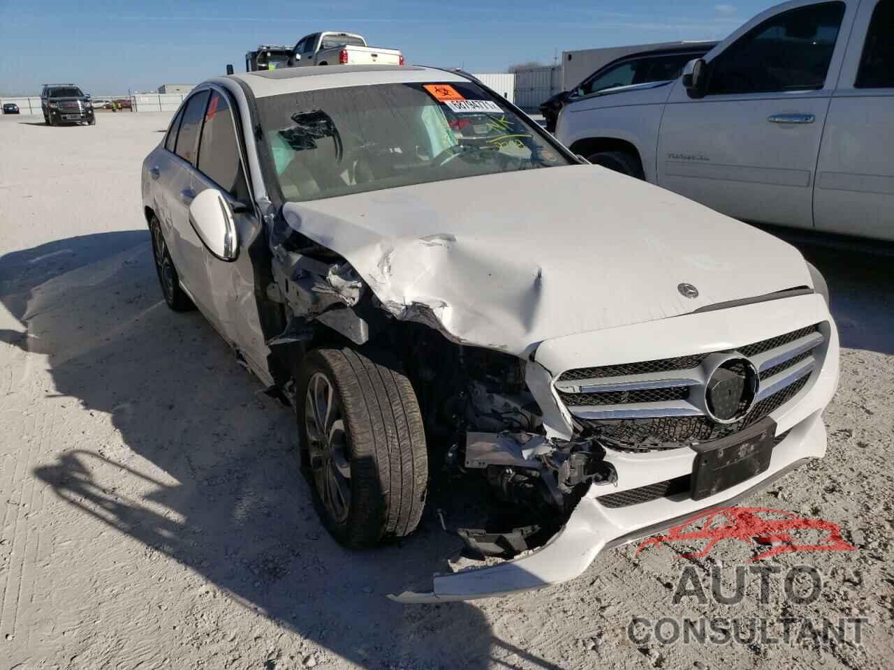 MERCEDES-BENZ C-CLASS 2018 - 55SWF4KB8JU269749