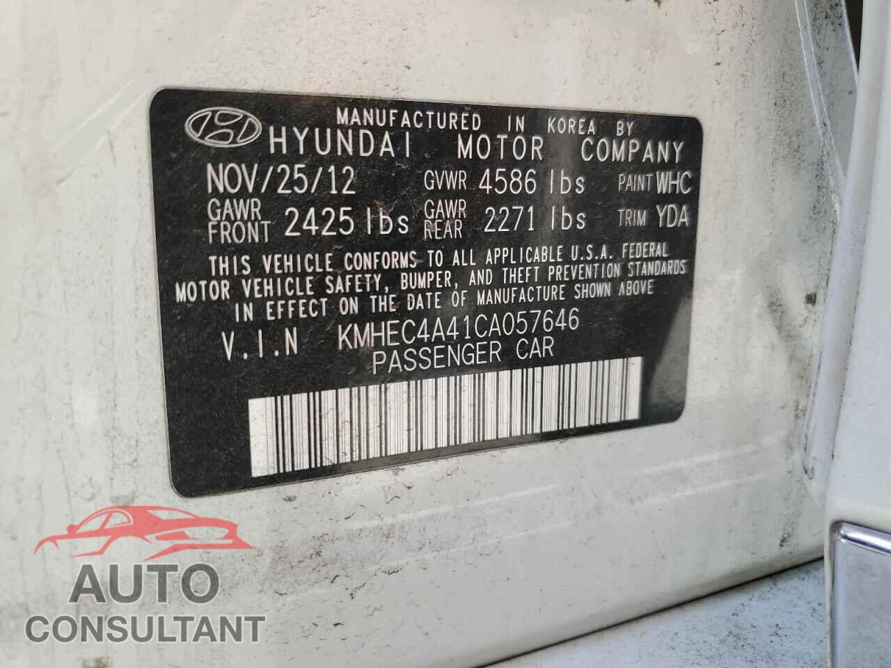 HYUNDAI SONATA 2012 - KMHEC4A41CA057646