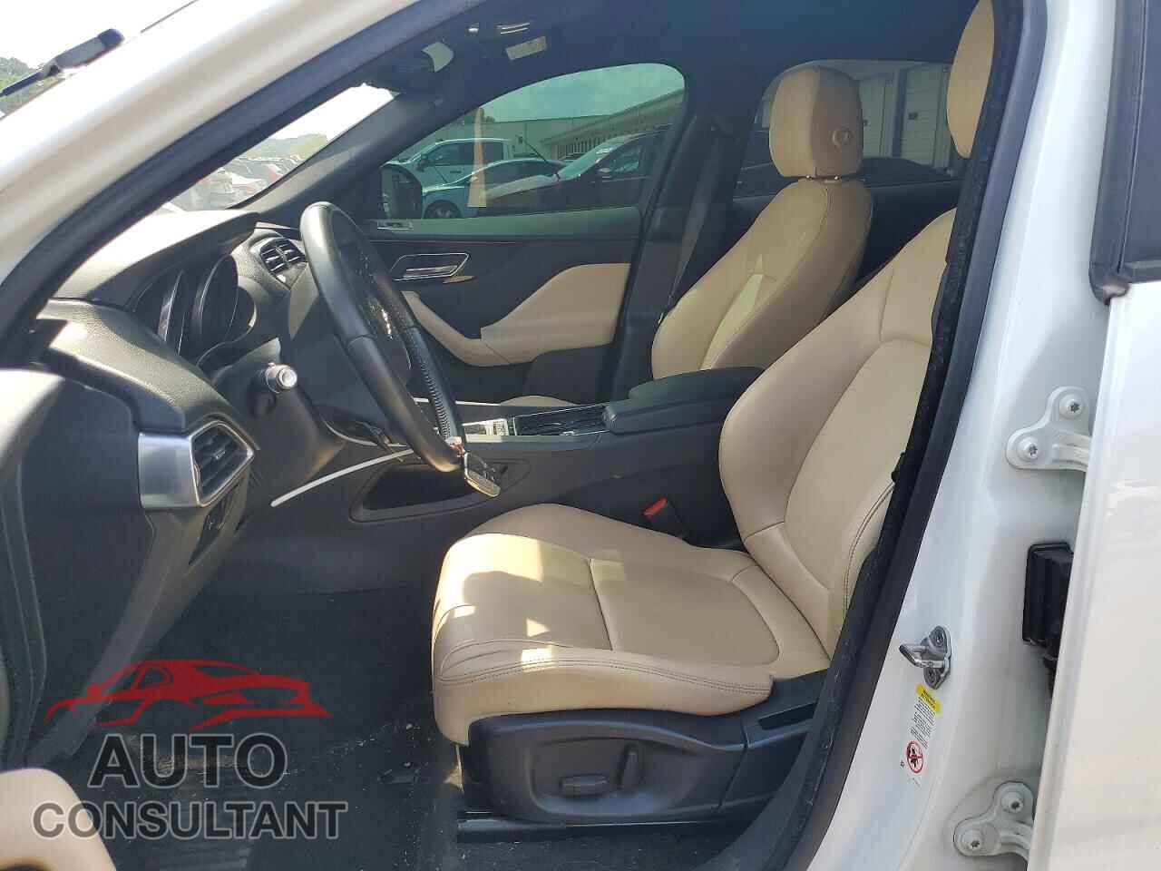 JAGUAR F-PACE 2018 - SADCJ2FN7JA255544