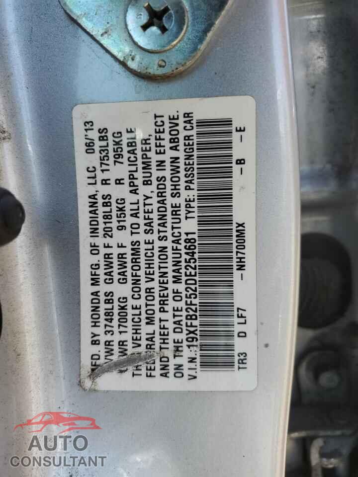 HONDA CIVIC 2013 - 19XFB2F52DE254681