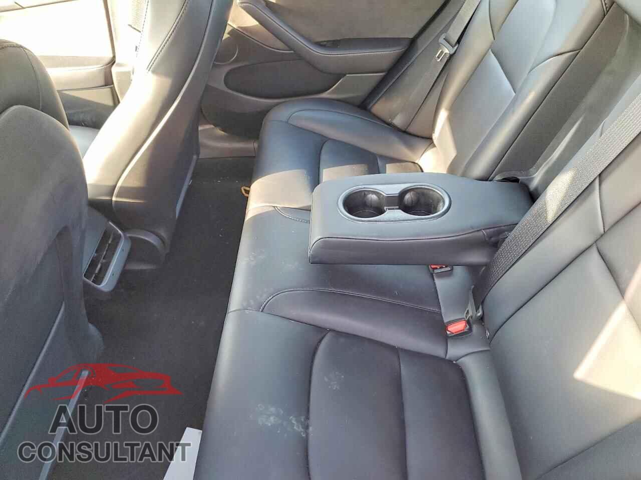TESLA MODEL 3 2023 - 5YJ3E1EA0PF544290