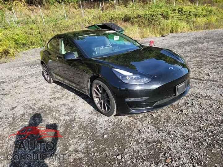 TESLA MODEL 3 2021 - 5YJ3E1EB0MF992565