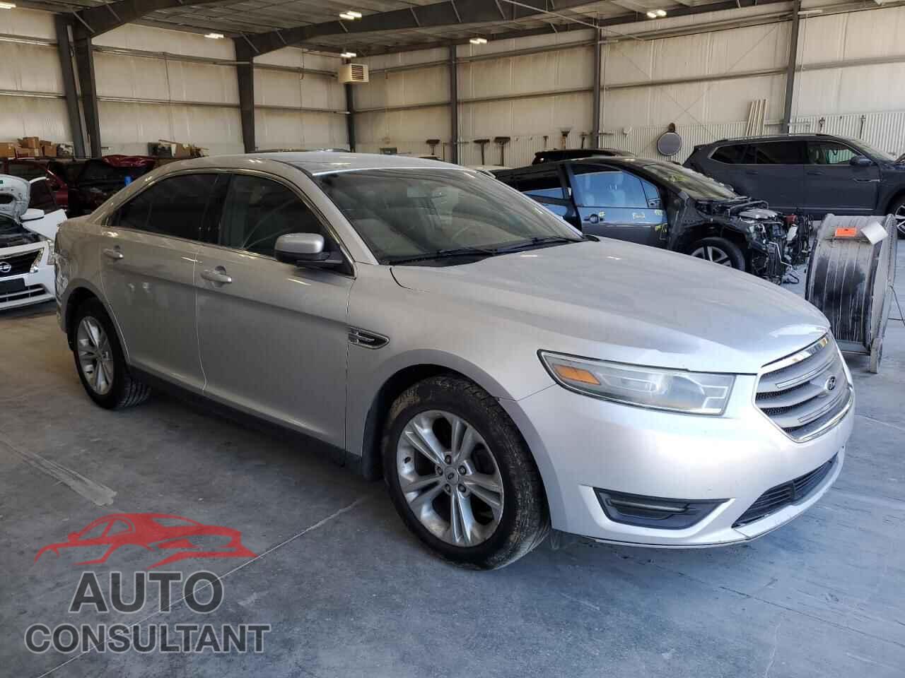 FORD TAURUS 2013 - 1FAHP2E88DG170652