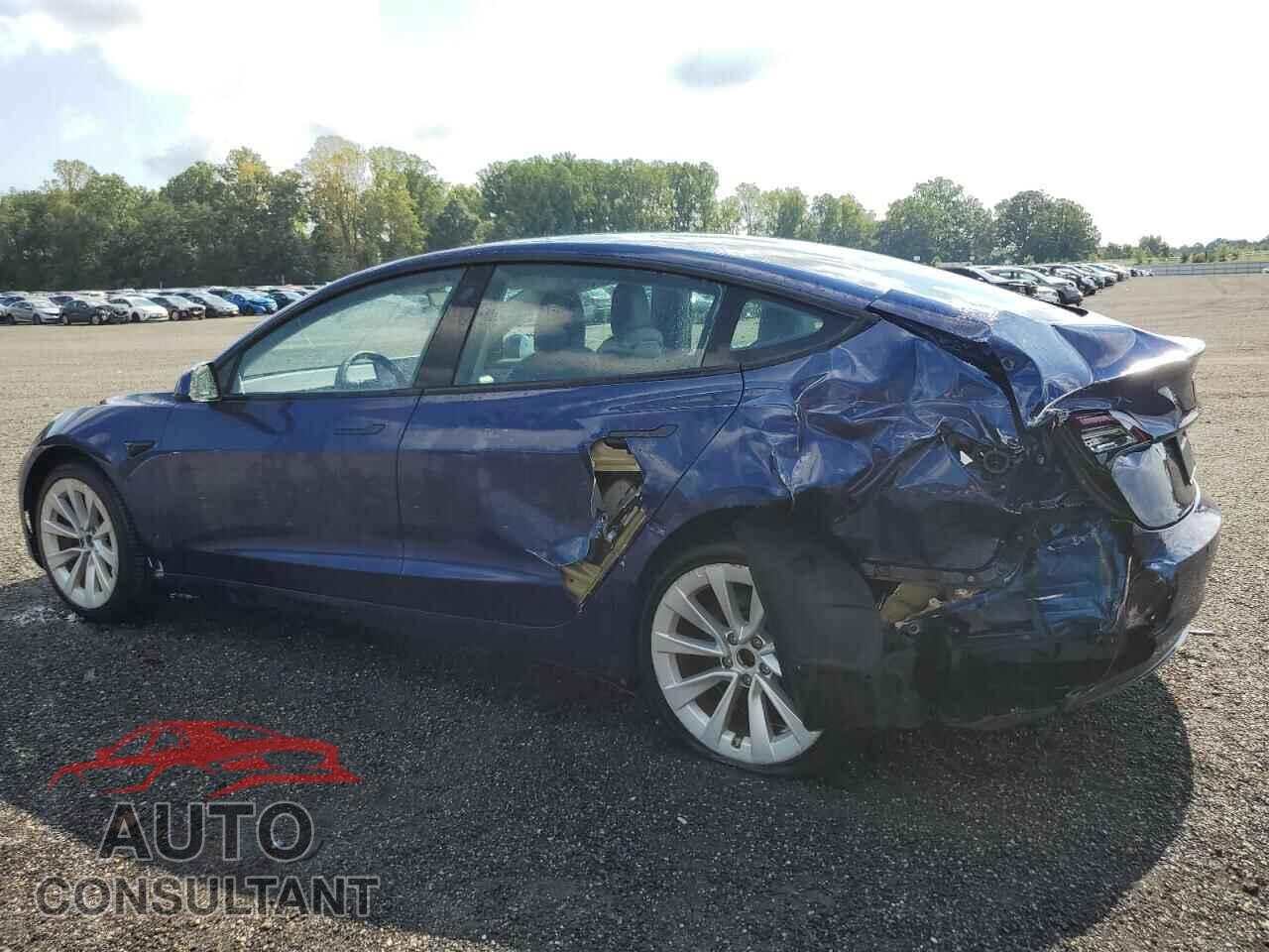 TESLA MODEL 3 2022 - 5YJ3E1EA7NF190894