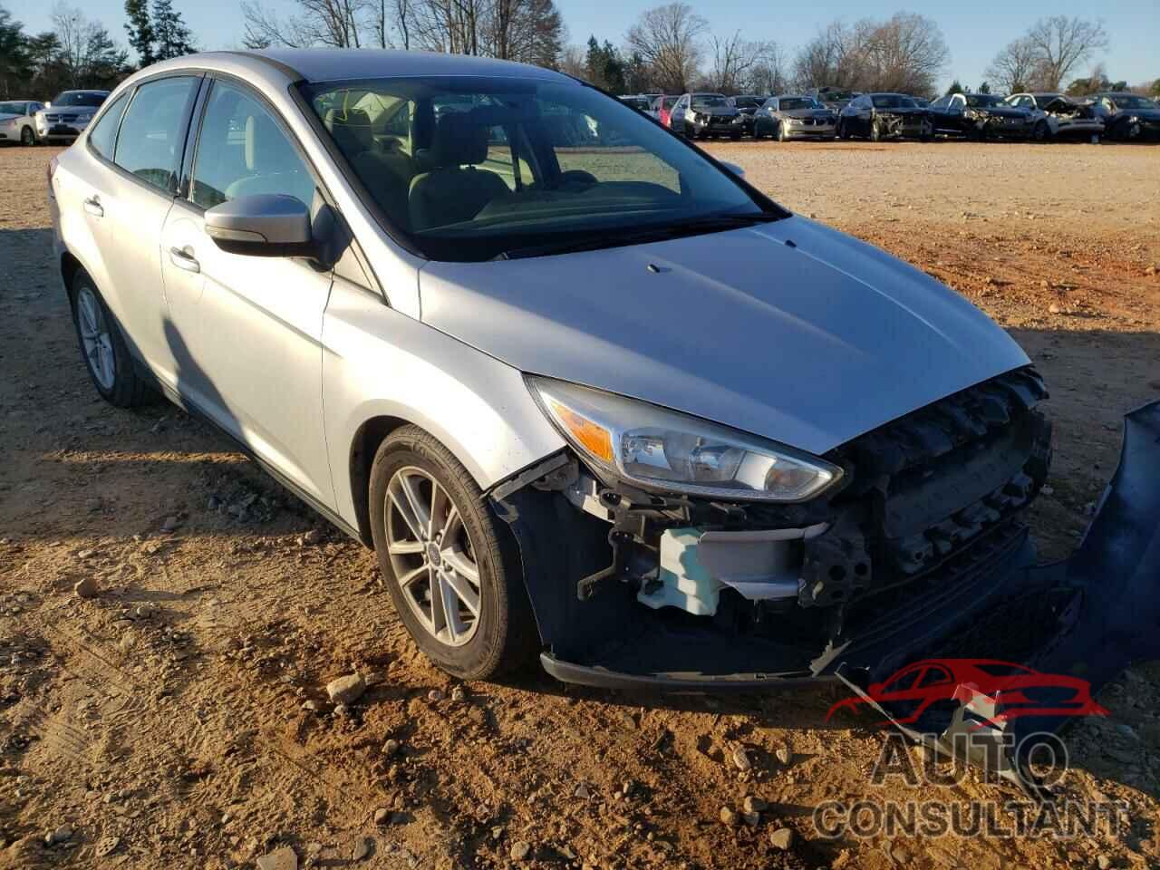 FORD FOCUS 2017 - 1FADP3F22HL272489
