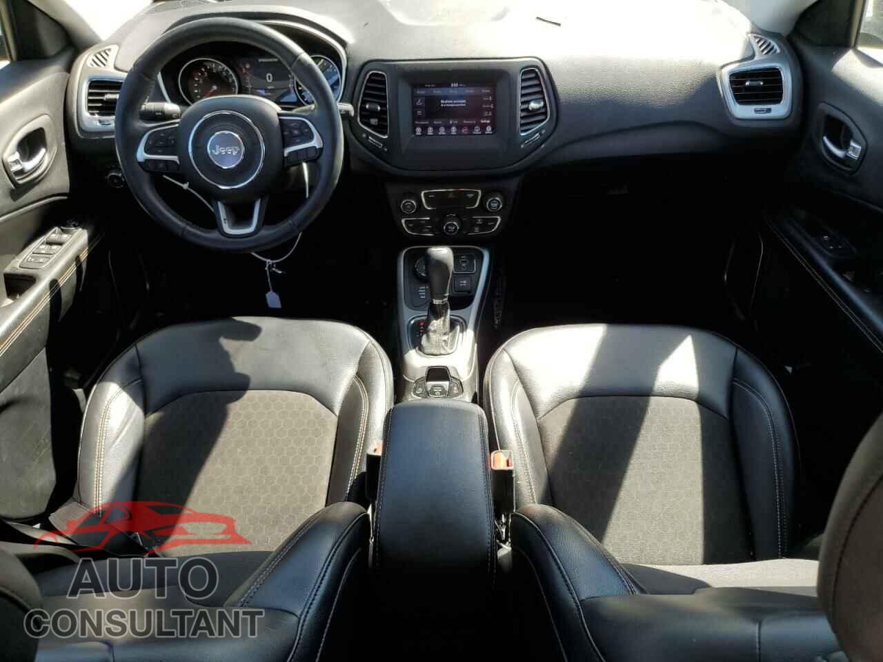 JEEP COMPASS 2017 - 3C4NJDBB2HT597403