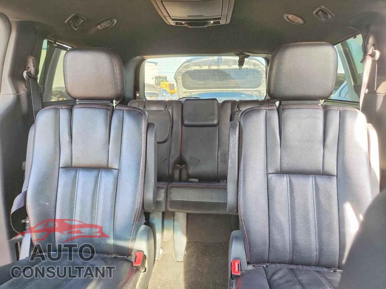 DODGE CARAVAN 2017 - 2C4RDGEG7HR600879