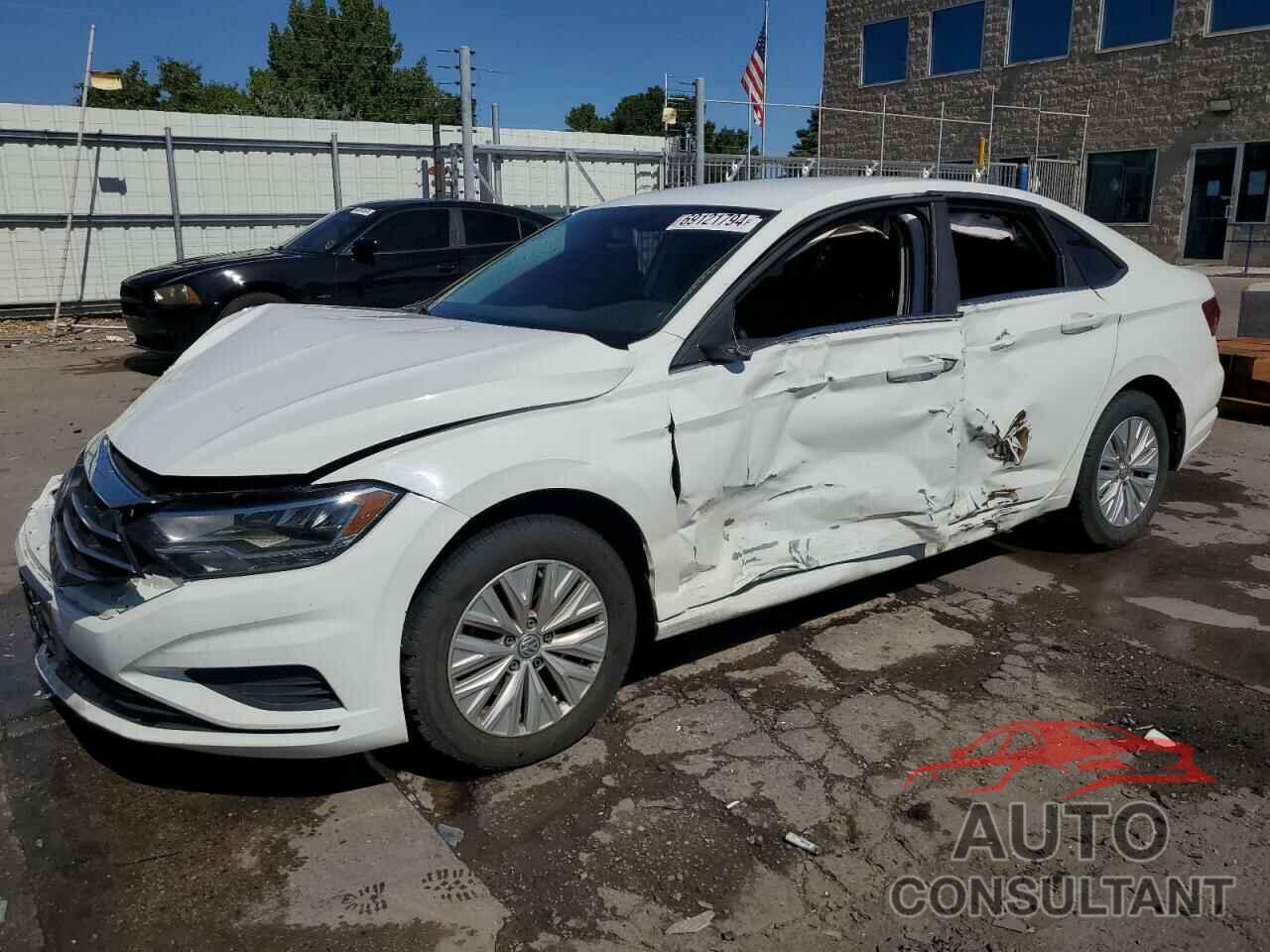 VOLKSWAGEN JETTA 2019 - 3VWC57BU0KM215317