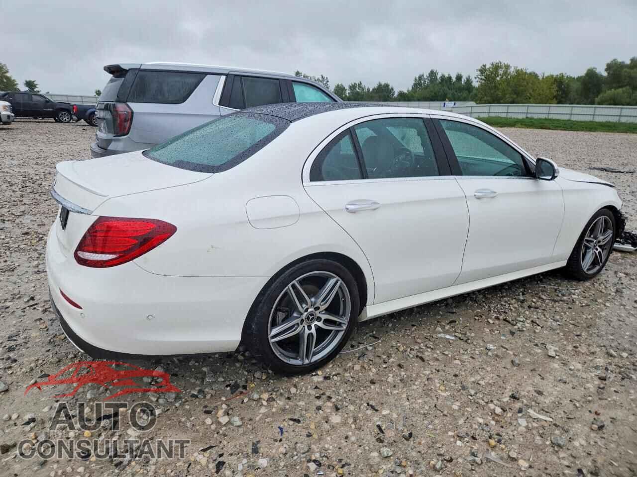 MERCEDES-BENZ E-CLASS 2018 - WDDZF4JB5JA357768