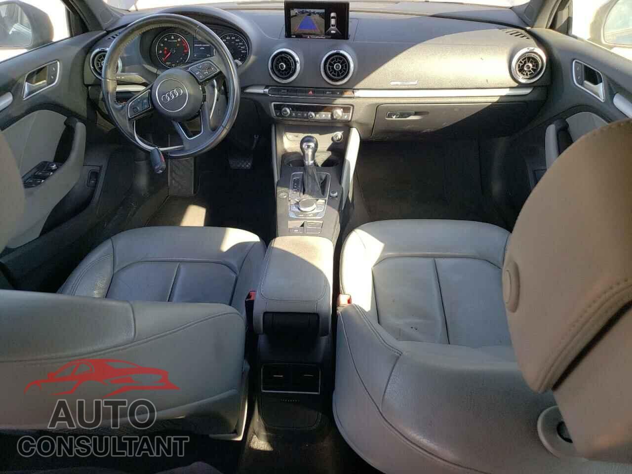 AUDI A3 2017 - WAUAUGFF8H1056462