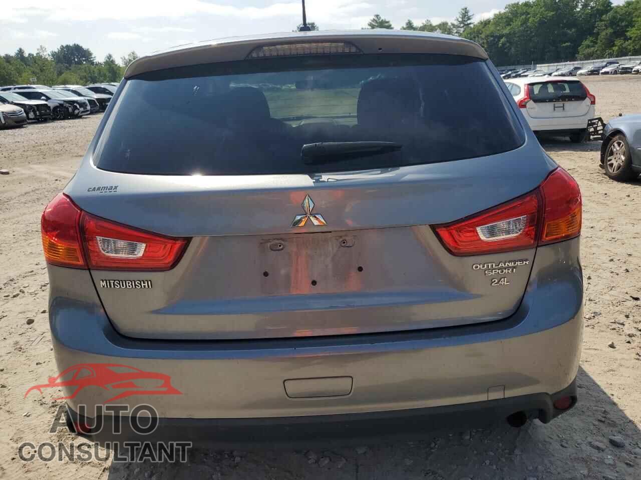 MITSUBISHI OUTLANDER 2015 - 4A4AP3AW8FE039993