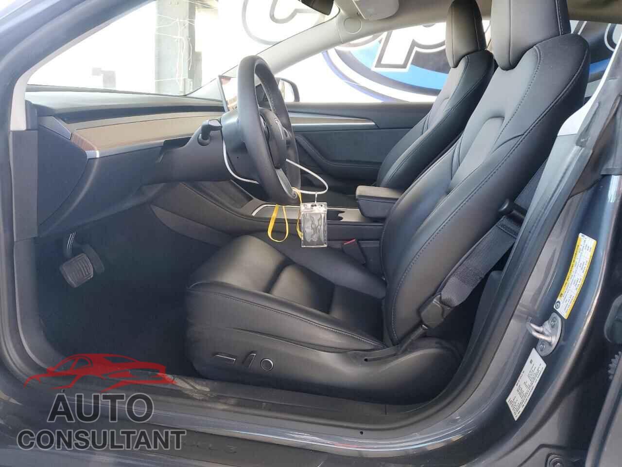 TESLA MODEL 3 2023 - 5YJ3E1EA4PF558855