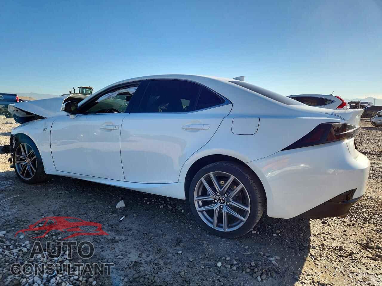 LEXUS IS 2014 - JTHCF1D28E5009518