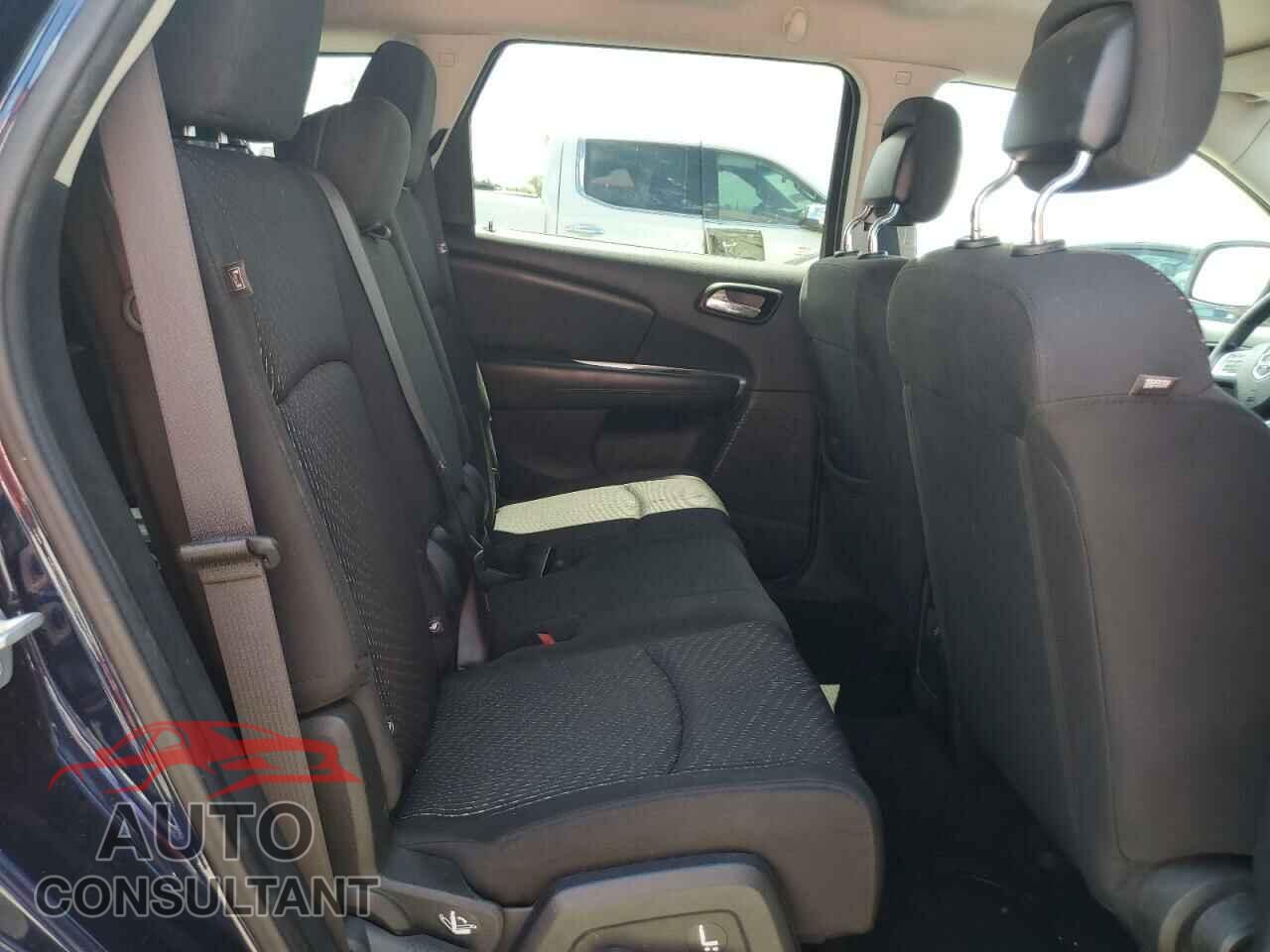 DODGE JOURNEY 2017 - 3C4PDCBG2HT538308