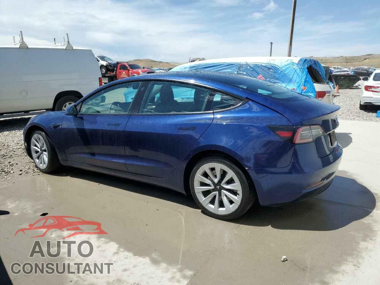 TESLA MODEL 3 2022 - 5YJ3E1EA8NF369901