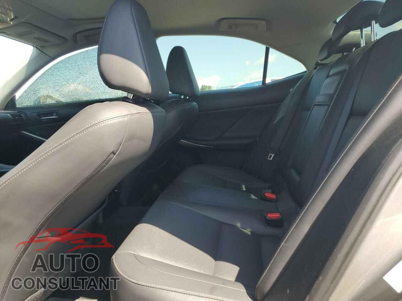 LEXUS IS 2014 - JTHCF1D22E5014908