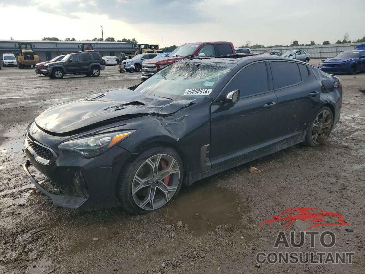 KIA STINGER 2018 - KNAE45LC5J6011617