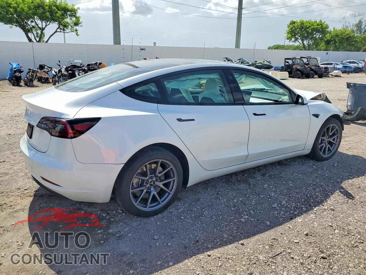 TESLA MODEL 3 2023 - 5YJ3E1EA7PF705332