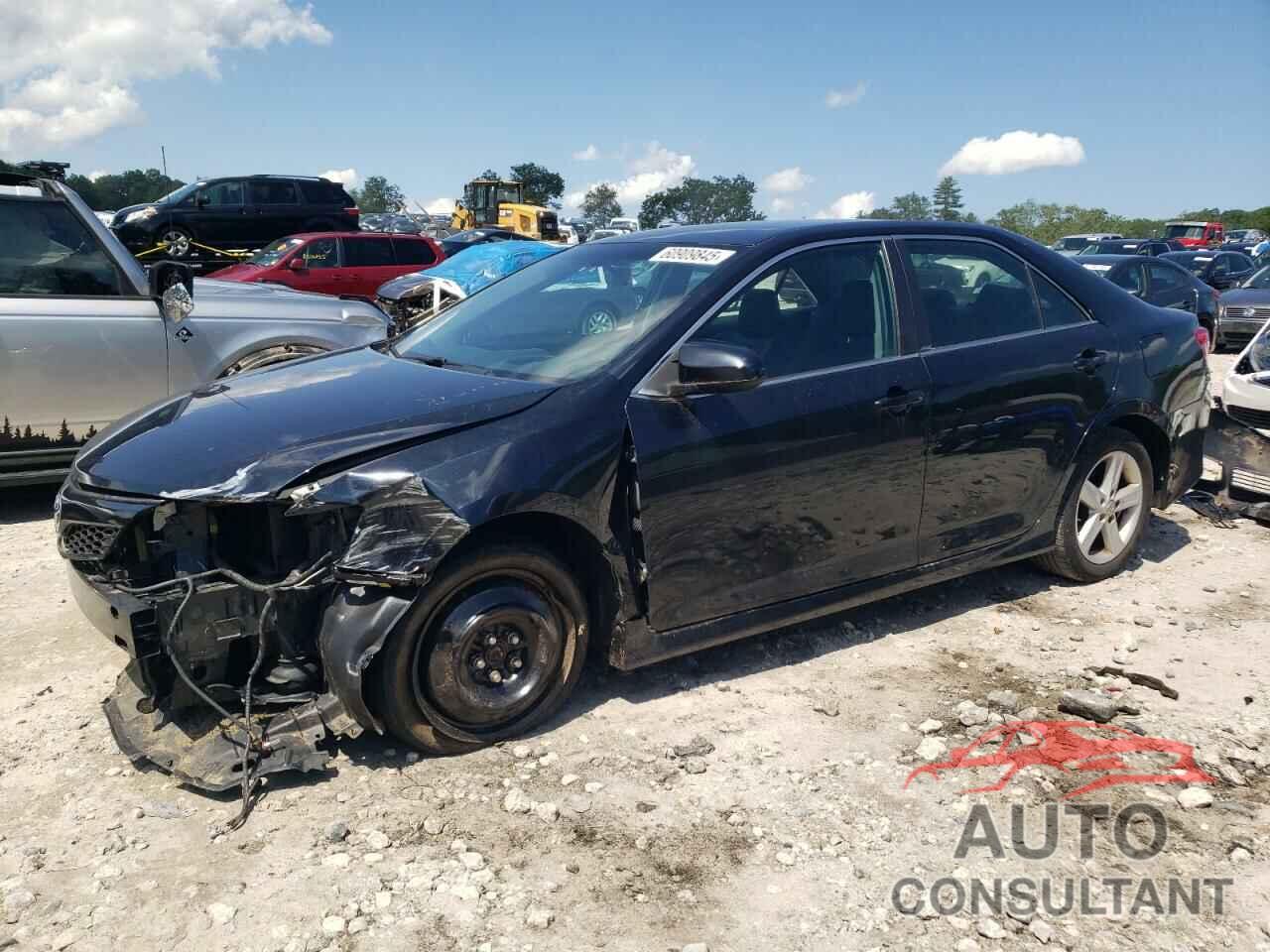 TOYOTA CAMRY 2013 - 4T1BF1FKXDU228359
