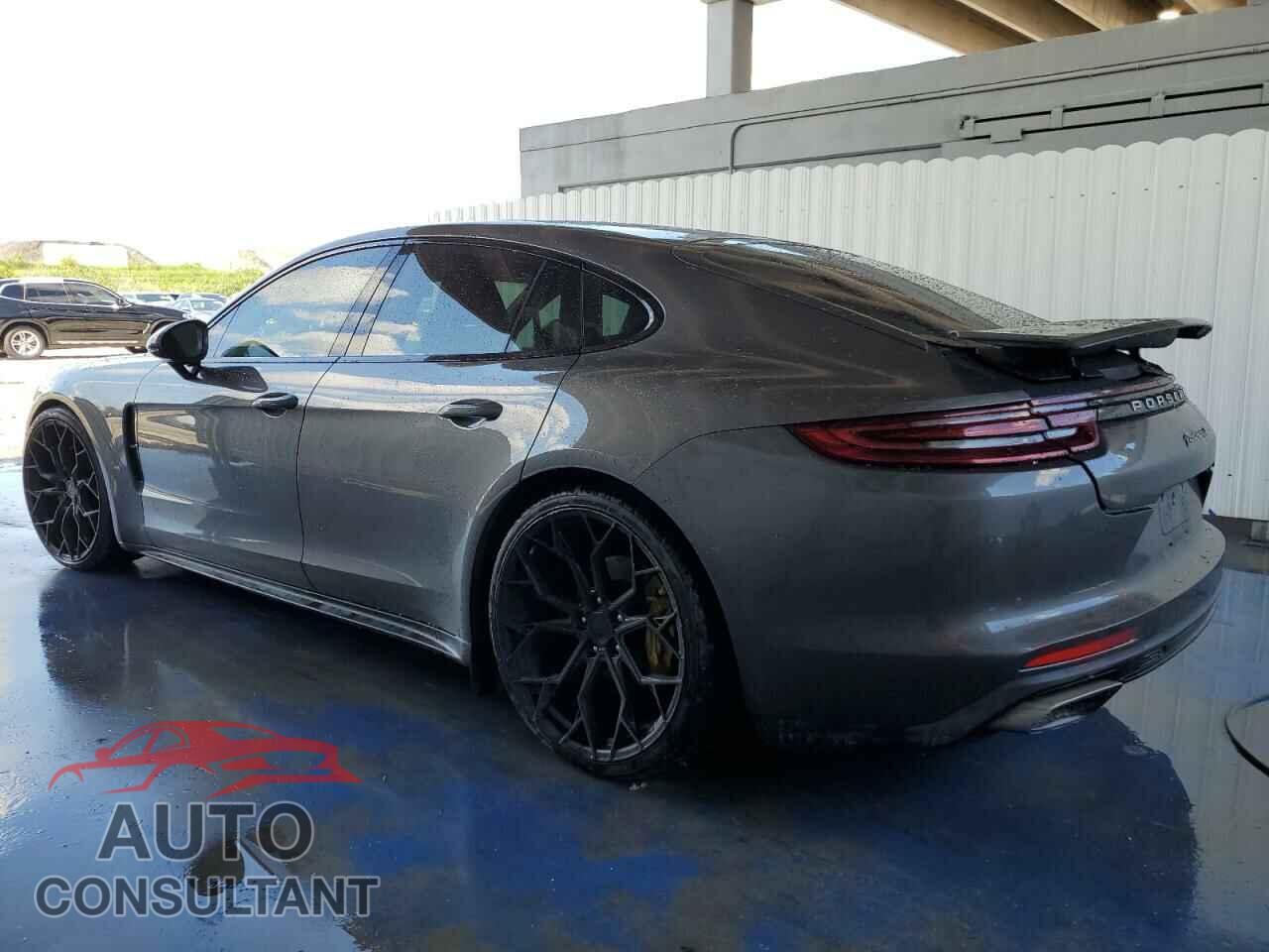 PORSCHE PANAMERA 2017 - WP0AA2A77HL101667