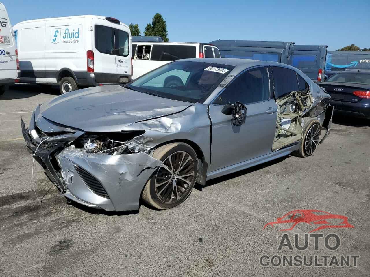 TOYOTA CAMRY 2019 - 4T1B11HK3KU704010