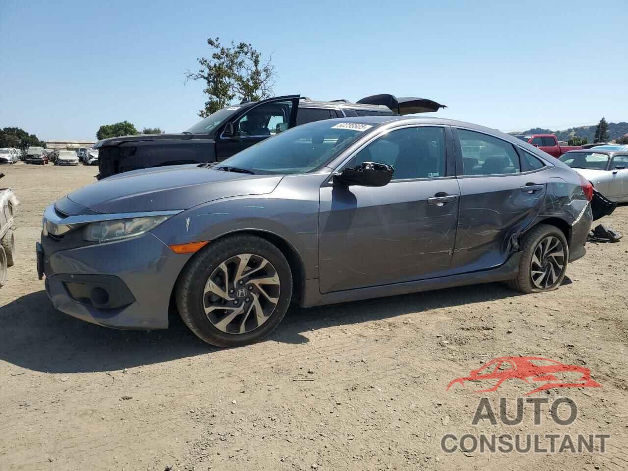 HONDA CIVIC 2018 - 2HGFC2F84JH605339