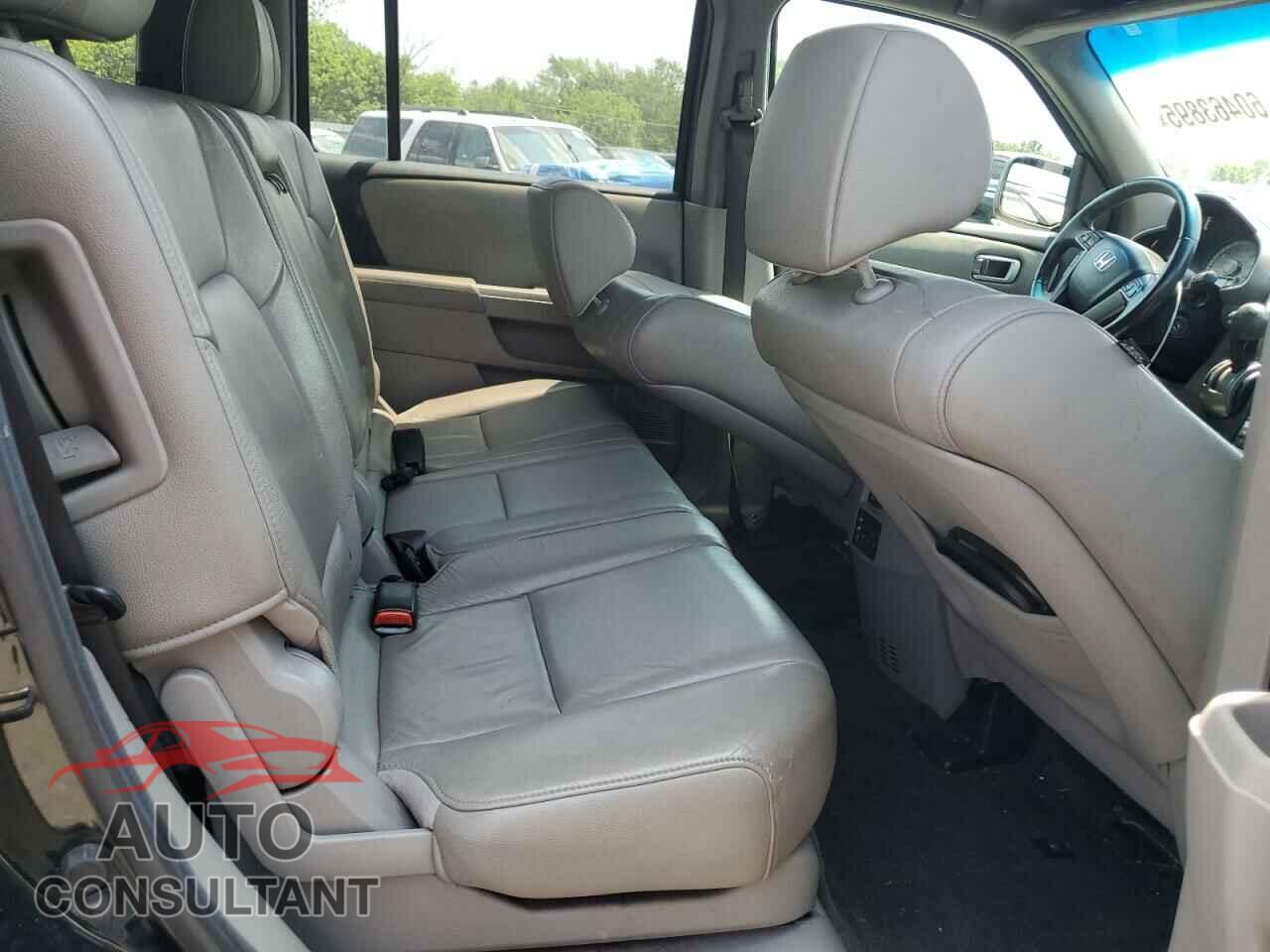 HONDA PILOT 2012 - 5FNYF4H69CB006502