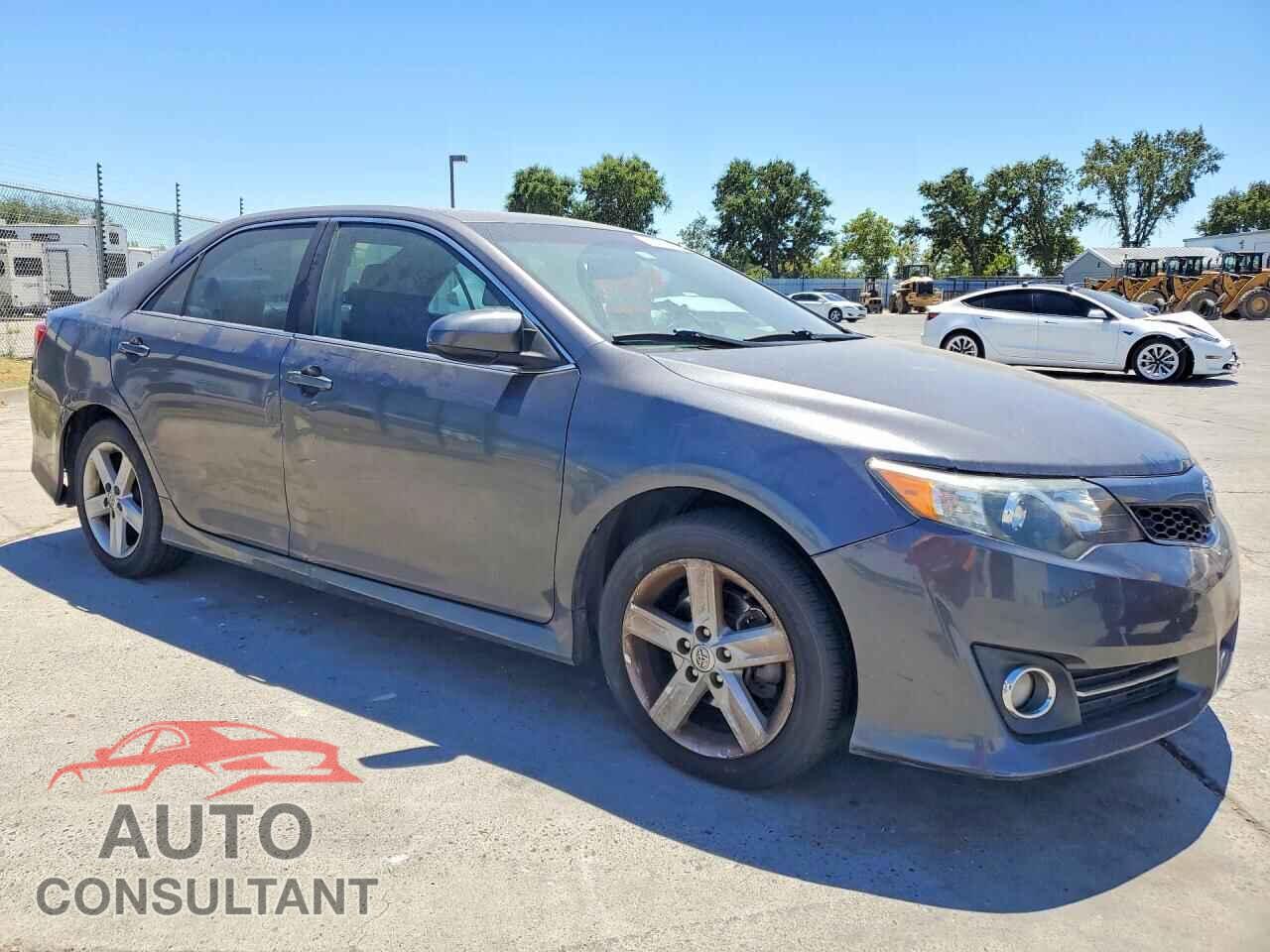 TOYOTA CAMRY 2014 - 4T1BF1FK2EU741221
