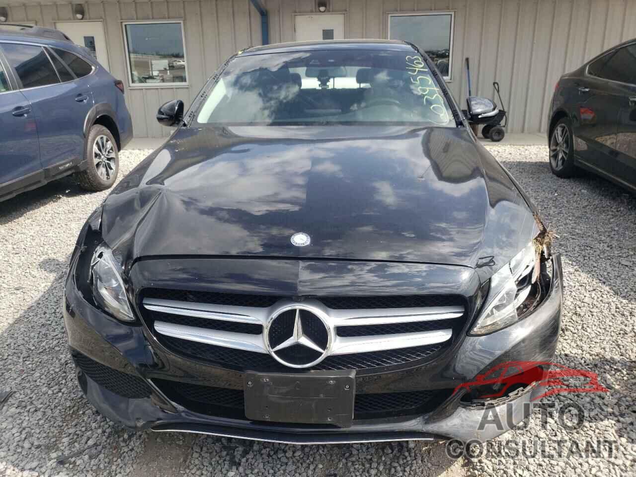 MERCEDES-BENZ C-CLASS 2017 - 55SWF4KB6HU194544