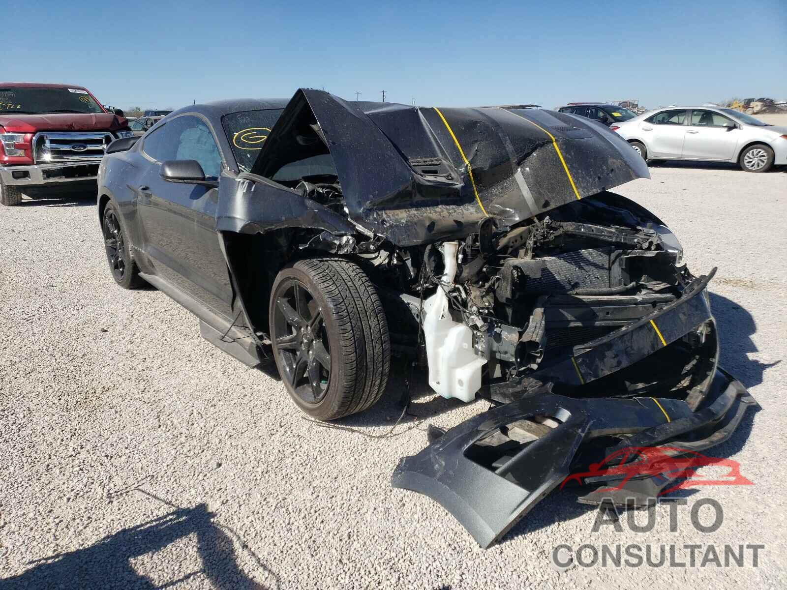 FORD MUSTANG 2020 - 1FA6P8CFXL5124309