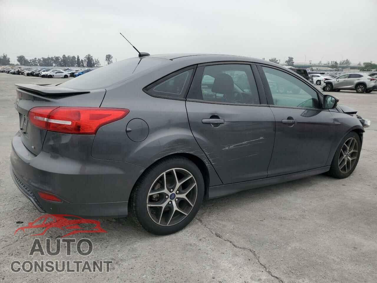 FORD FOCUS 2016 - 1FADP3F23GL405565