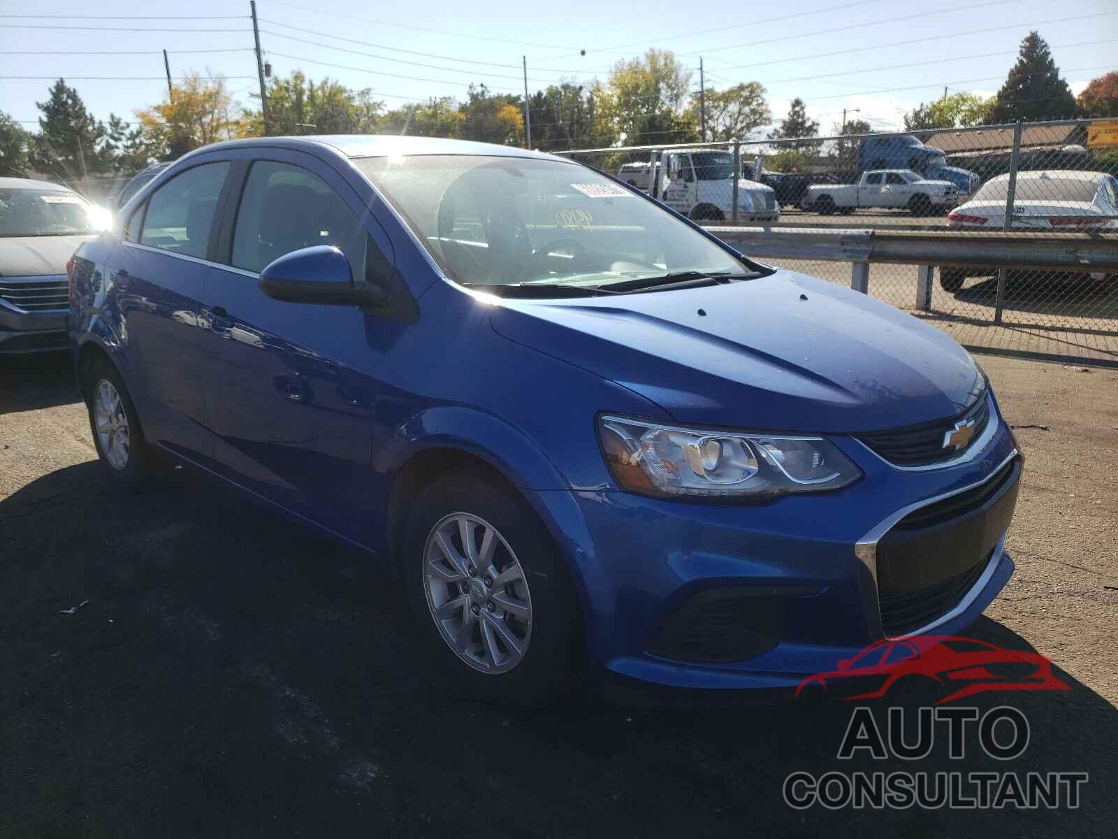 CHEVROLET SONIC 2019 - 1G1JD5SB8K4127801