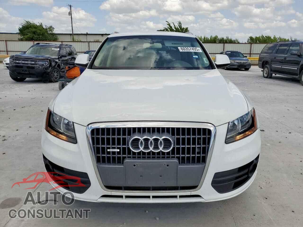 AUDI Q5 2012 - WA1CFAFP2CA017008