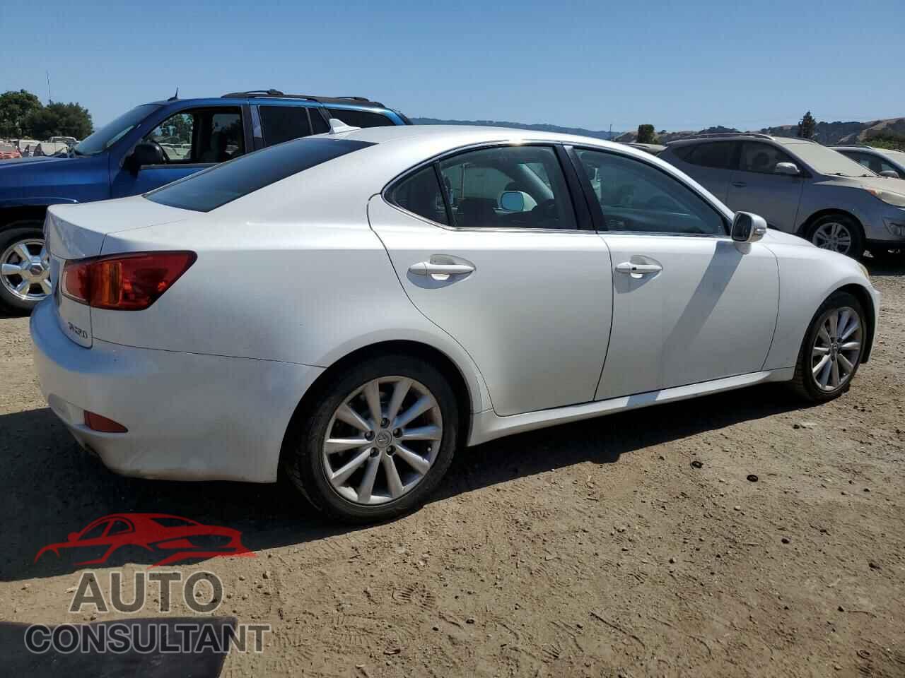 LEXUS IS 2010 - JTHBF5C26A5117621