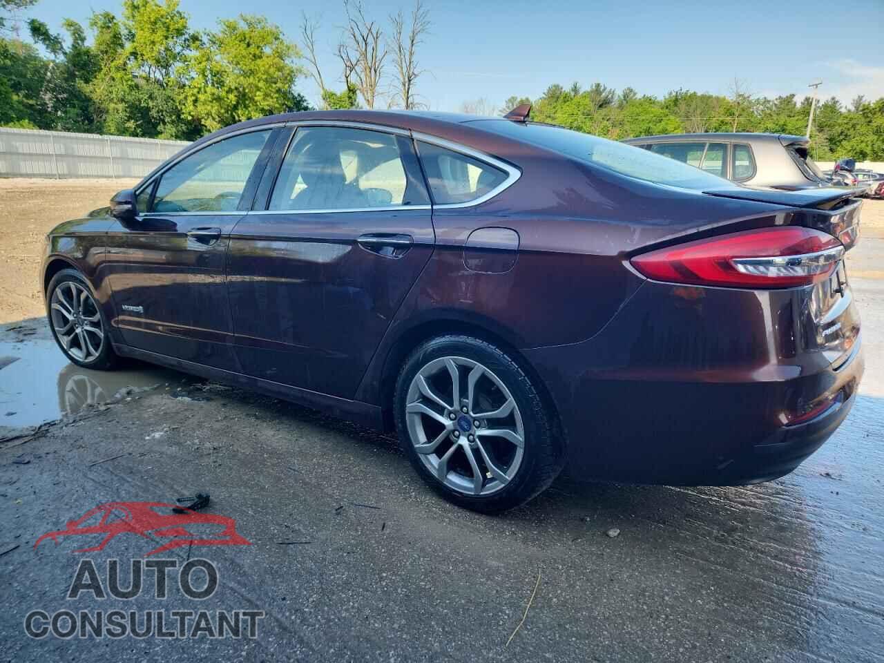 FORD FUSION 2019 - 3FA6P0RU5KR191287