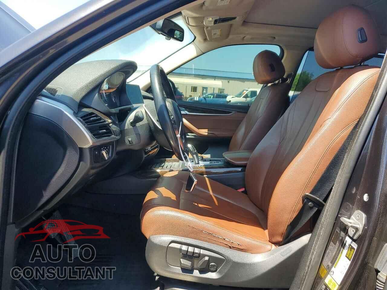 BMW X5 2015 - 5UXKR0C58F0P14486