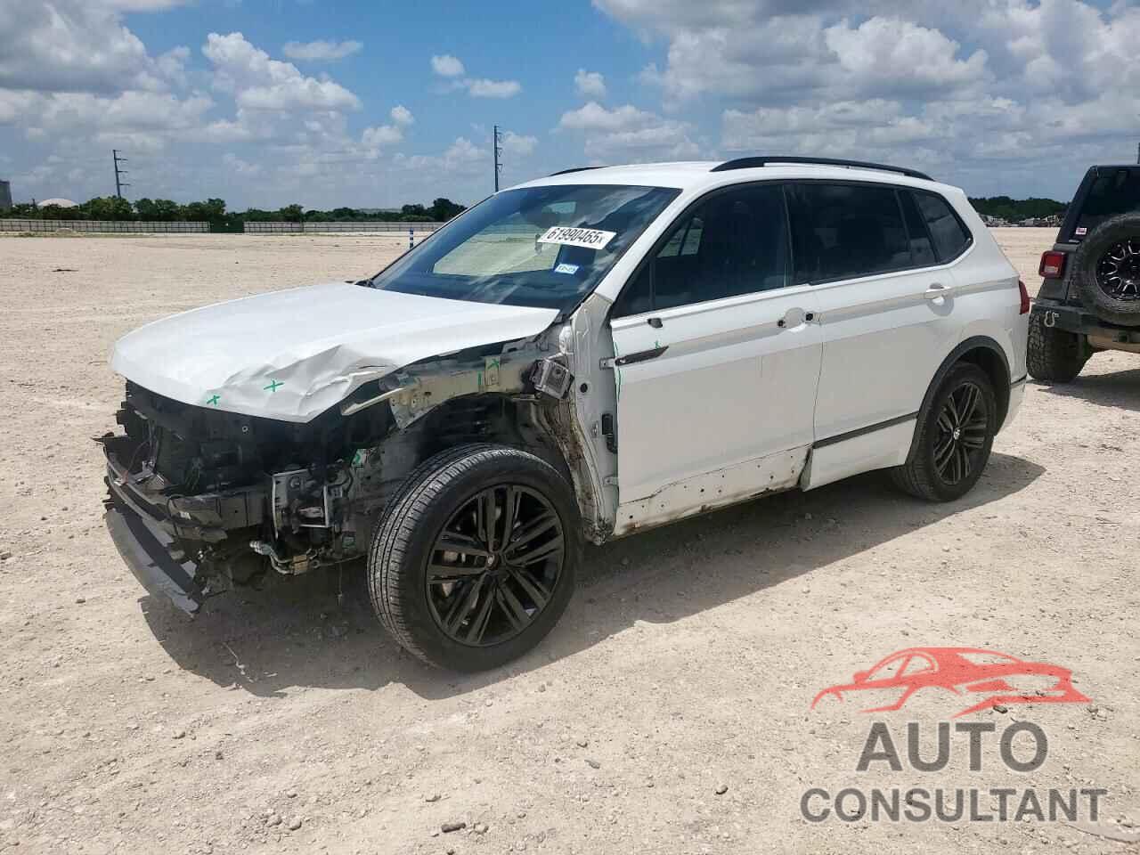 VOLKSWAGEN TIGUAN 2022 - 3VVCB7AX2NM034944