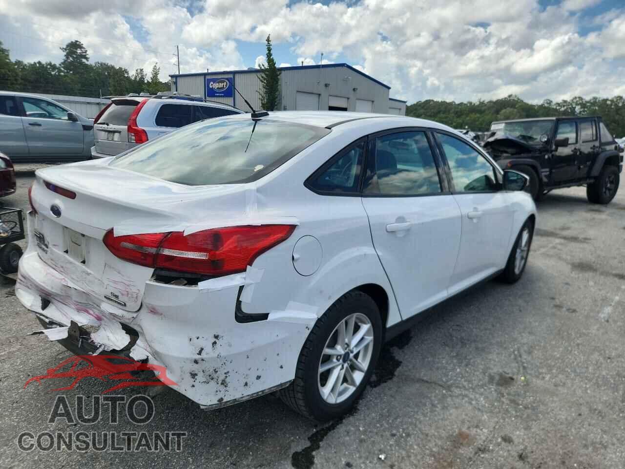 FORD FOCUS 2016 - 1FADP3F26GL329453