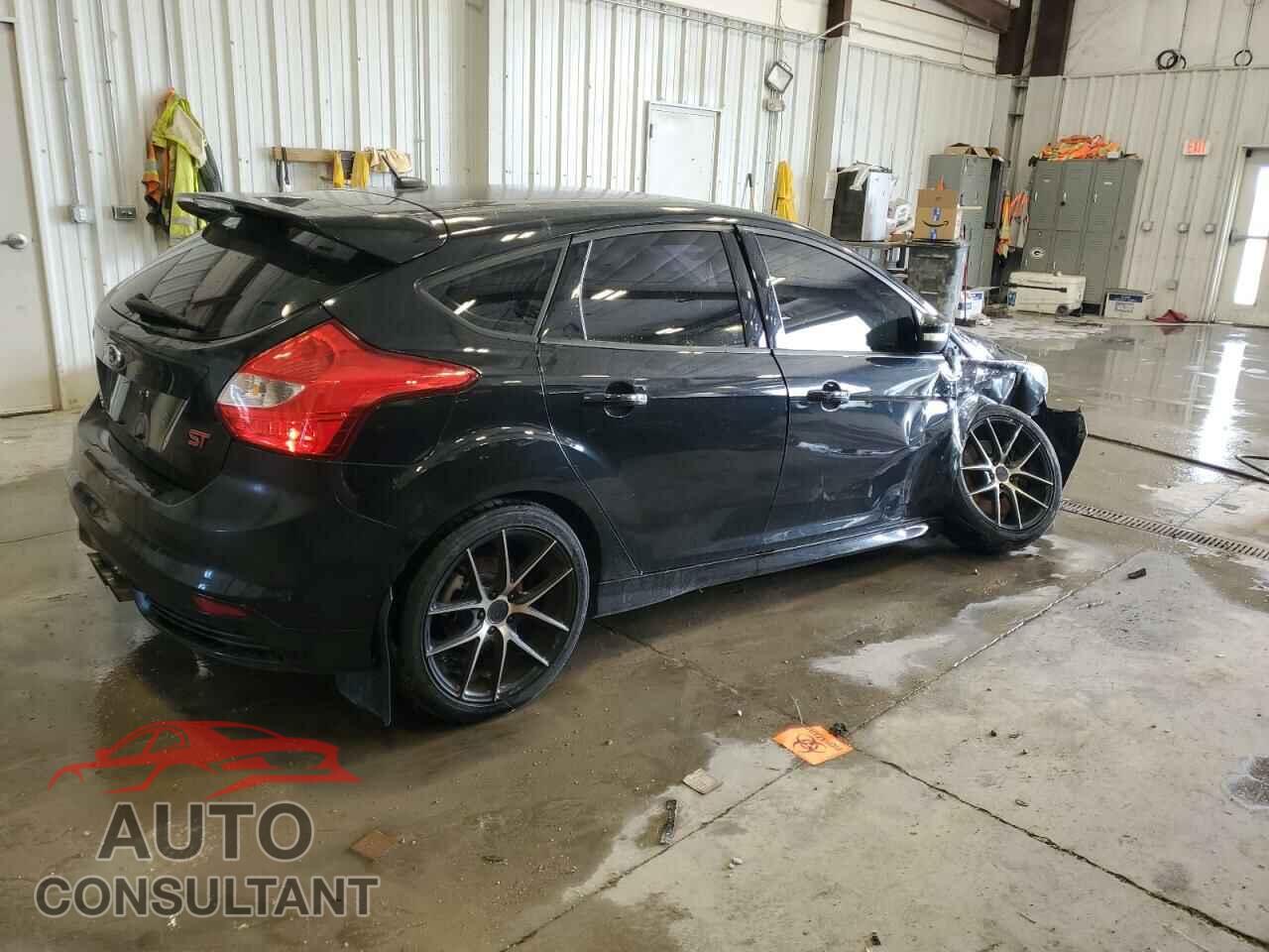 FORD FOCUS 2014 - 1FADP3L98EL427737
