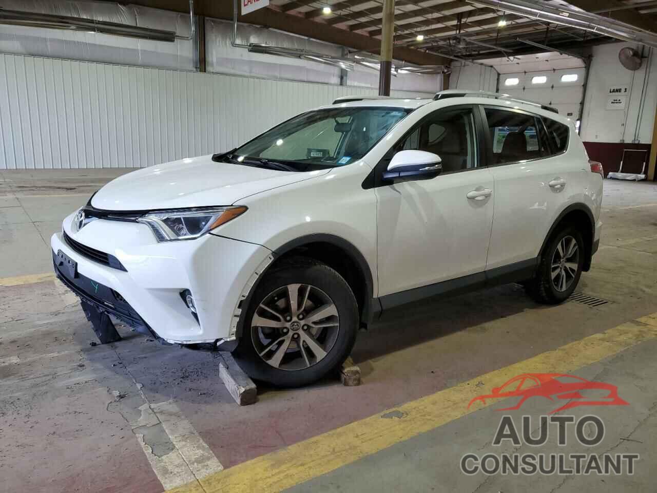 TOYOTA RAV4 2016 - JTMRFREV8GD191572